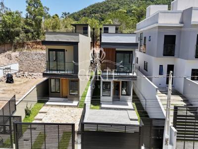 Casa para Venda, em Florian�polis, bairro Saco Grande, 3 dormit�rios, 4 banheiros, 3 su�tes, 2 vagas