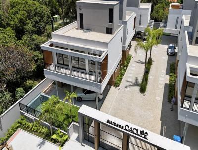 Casa em Condom�nio para Venda, em Florian�polis, bairro Cacup�, 3 dormit�rios, 4 banheiros, 3 su�tes, 2 vagas