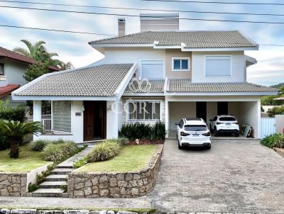 Casa em Condom�nio para Venda, em Florian�polis, bairro Cacup�, 4 dormit�rios, 4 banheiros, 2 su�tes, 2 vagas