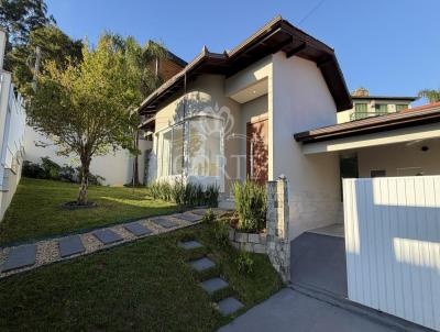 Casa para Venda, em Florian�polis, bairro Centro, 3 dormit�rios, 4 banheiros, 1 su�te, 4 vagas